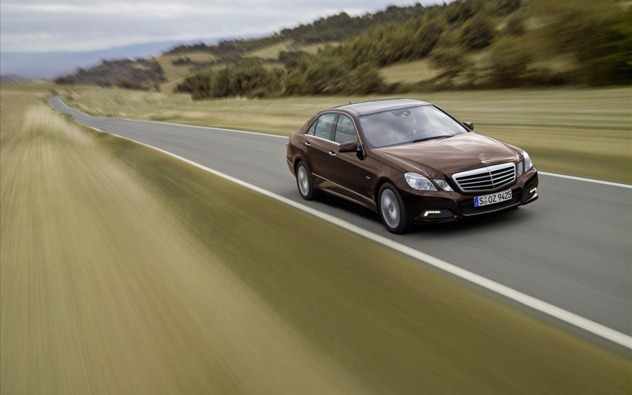  Mercedes-Benz E-Class 2009 года  (фото 52 из 74)